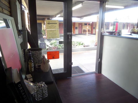 Motel Oasis - Mackay Tourism 3