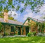 Laurel Cottage - Mackay Tourism