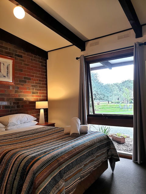 Halls Haven Holiday Units - Mackay Tourism 5