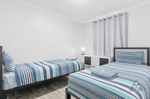 Esperance Bay Holiday Park - Mackay Tourism 6