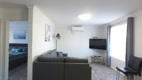 Esperance Bay Holiday Park - Mackay Tourism 4