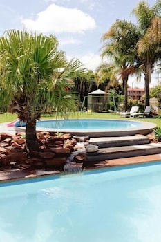 Country Leisure Motor Inn - Mackay Tourism 3