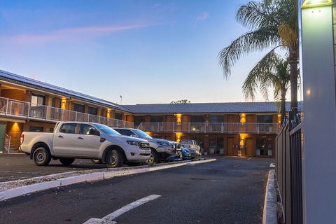 The Palms Motel Dubbo - Mackay Tourism 2