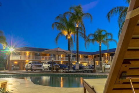 The Palms Motel Dubbo - Mackay Tourism 0