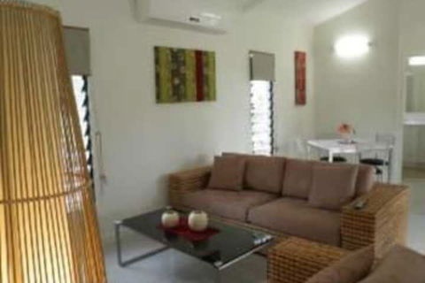 Chalets On Woodlands - Mackay Tourism 5