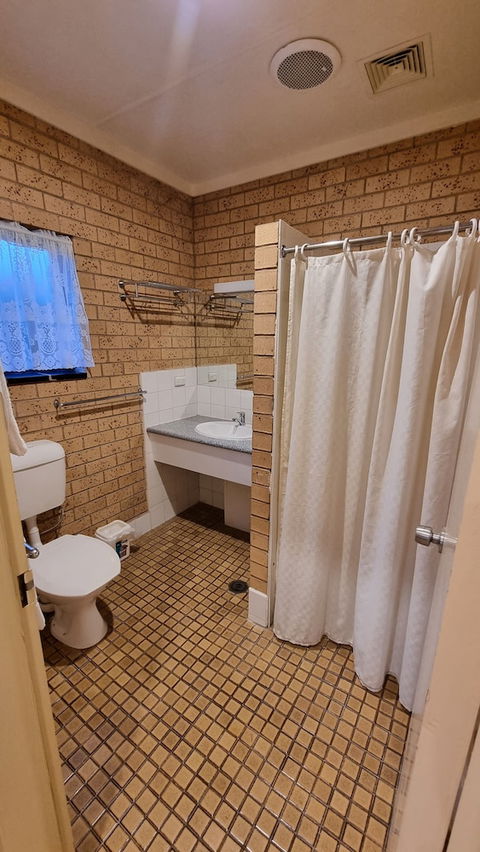 Lone Pine Motel - Corowa - Mackay Tourism 4