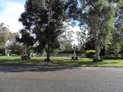 Greenacres Motel - Mackay Tourism 0