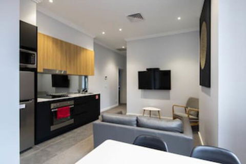 Civic Apartments - Mackay Tourism 0