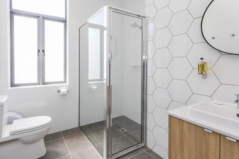 Civic Apartments - Mackay Tourism 5