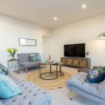 Luxury Four Bedroom Apartment - Mackay Tourism 0