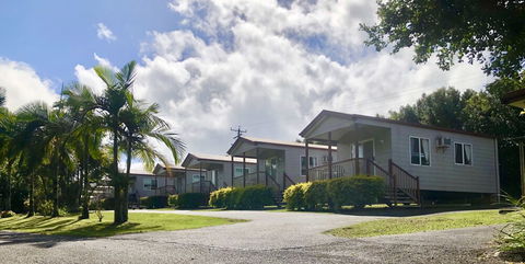 Atherton Travellers Park - Mackay Tourism 1