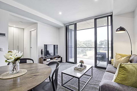 CANBERRA CHIC-Hosted By L'Abode - Mackay Tourism 7