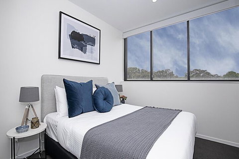 CANBERRA CHIC-Hosted By L'Abode - Mackay Tourism 5