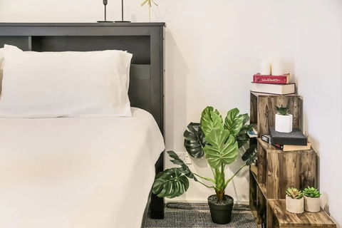 A07-darling Harbour 2 BDR Loft - Mackay Tourism 0