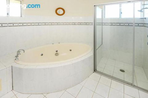 Ballantrae 8 Sawtell NSW - Mackay Tourism 6