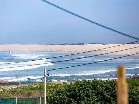 Walk On Birubi 1 / 40 Ocean Ave Pet Friendly WIFI Boat Parking & Water Views - Mackay Tourism 0
