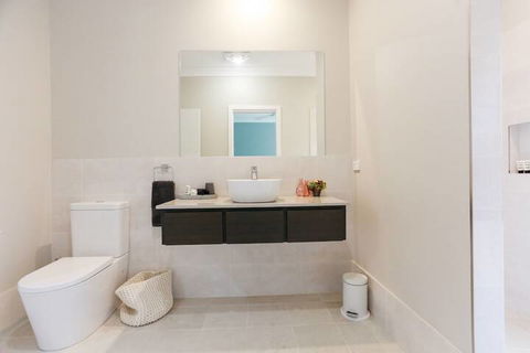 Figtree Cottage - Mackay Tourism 4