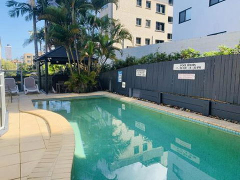 Unit 3 Kings Cove Kings Beach - Mackay Tourism 2