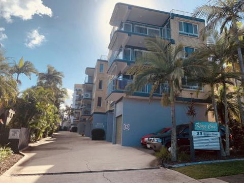 Unit 3 Kings Cove Kings Beach - Mackay Tourism 6