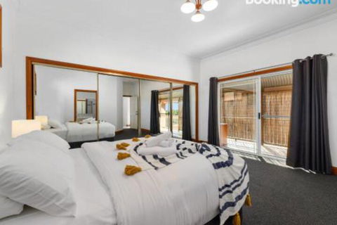 Surf Mist - Mackay Tourism 5