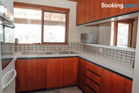 Banksia Beach House - Mackay Tourism 1