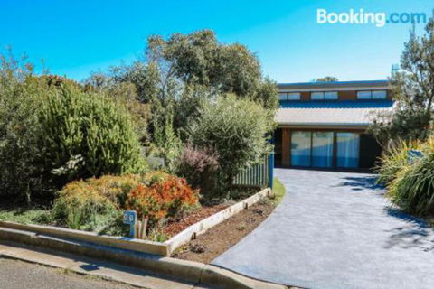 Banksia Beach House - Mackay Tourism 5