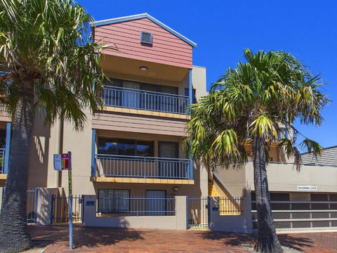 Ocean Blue On Manning - Mackay Tourism 5