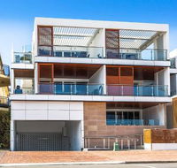 Kiama Seaside Getaway - Mackay Tourism