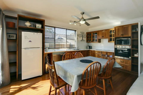 Hillsborough Cottage - Mackay Tourism 1