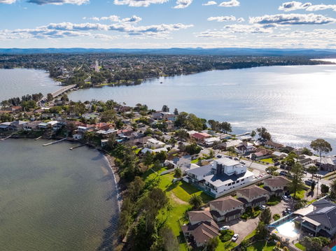 Lakes Resort - Mackay Tourism 3