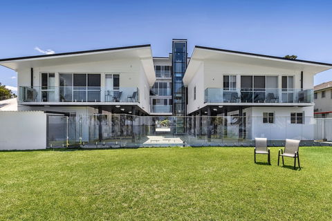 Lakes Resort - Mackay Tourism 6