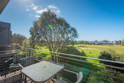 Stylish 3 Bedroom Condo - Mackay Tourism 5