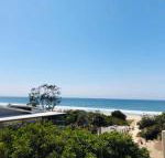 Absolute Beachfront Cabarita Beach Ocean Views 3 Bed Apartment - Mackay Tourism