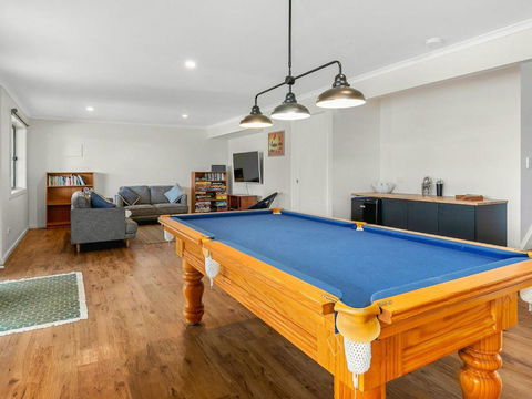 Waikiki Views - Mackay Tourism 4