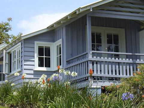 Cottage 1 Hyams Beach Seaside Cottages - Mackay Tourism 0