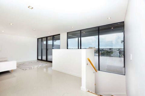 Enjoy Penthouse Living In The CBD - Mackay Tourism 4