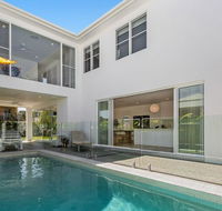 Ocean Pearl - Mackay Tourism