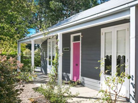 Rose Cottage Bowral Southern Highlands - Mackay Tourism 0