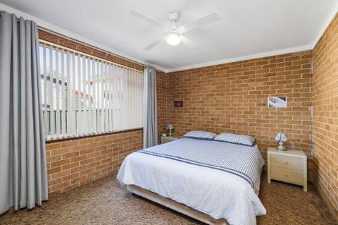 6 Of 12 To 14 Crisallen Street Port Macquarie - Mackay Tourism 4