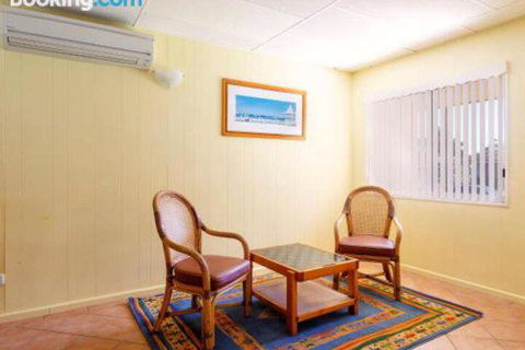 Perrumba Street Cottage - Mackay Tourism 3