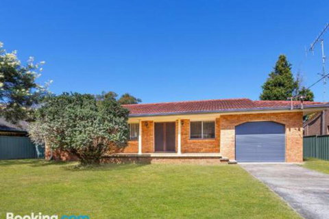 Perrumba Street Cottage - Mackay Tourism 5