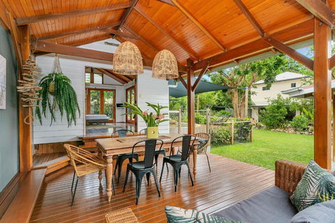 Lazenby Lodge - Mackay Tourism 3