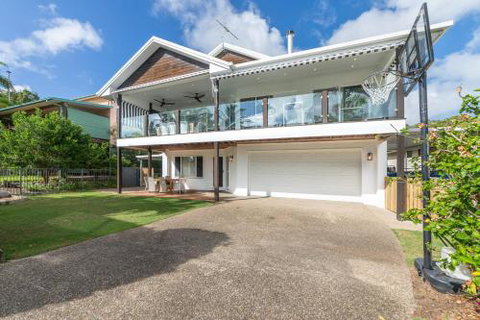 Beaches - Mackay Tourism 0