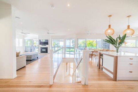 Beaches - Mackay Tourism 2