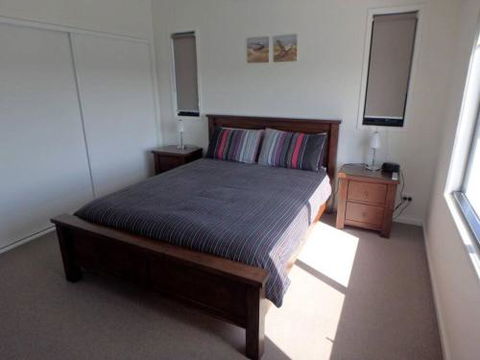 37 Oceanview Parade Sandy Point - Mackay Tourism 1