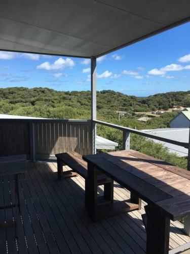 37 Oceanview Parade Sandy Point - Mackay Tourism 5