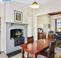 Florio Cottage Port Welshpool - Mackay Tourism