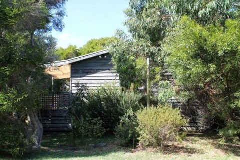 43 The Boulevard Sandy Point - Mackay Tourism 4