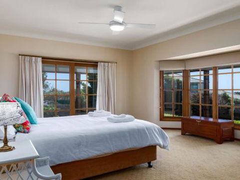 GULL HOUSE Kiama 4pm Check Out Sundays - Mackay Tourism 1