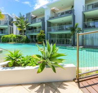 Deluxe Swim up Drift North 3 - Mackay Tourism